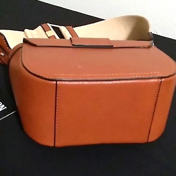 True Religion Bag - Picture 7 of 8